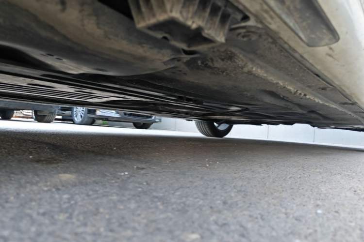 Used BMW 3 Series 2022 325Li M Sport Package Chassis Front Left