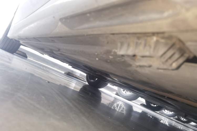 Used BMW 3 Series 2022 325Li M Sport Package Chassis Front Right