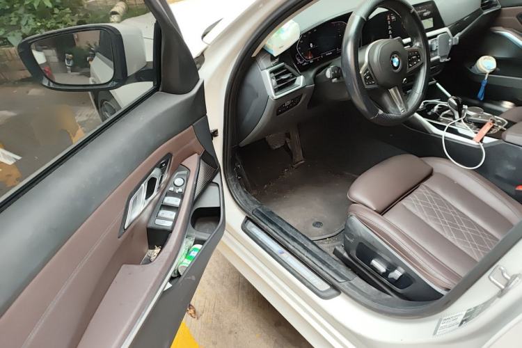 Used BMW 3 Series 2022 320Li M Sport Package Driver Seat