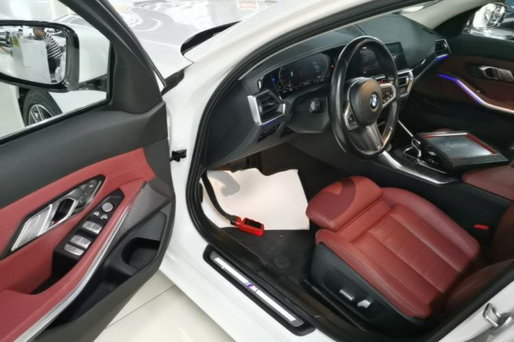 Used BMW 3 Series 2022 Updated 325Li M Sport Package Driver Seat