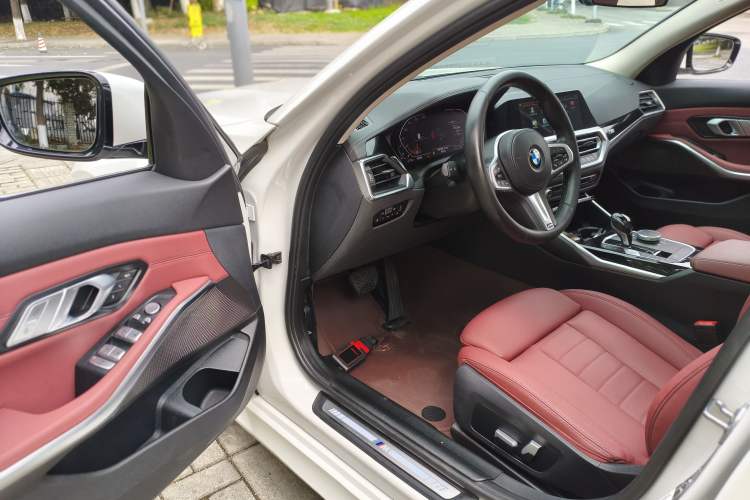 Used BMW 3 Series 2022 320Li M Sport Package Driver Seat