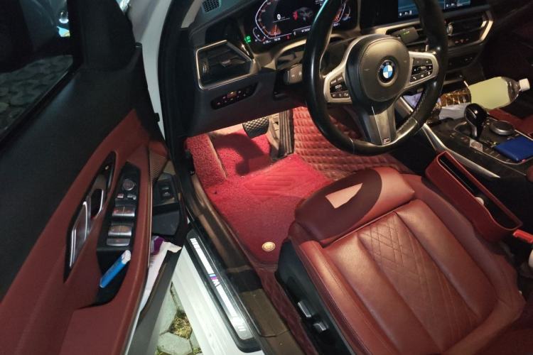 Used BMW 3 Series 2022 320Li M Sport Package Driver Seat
