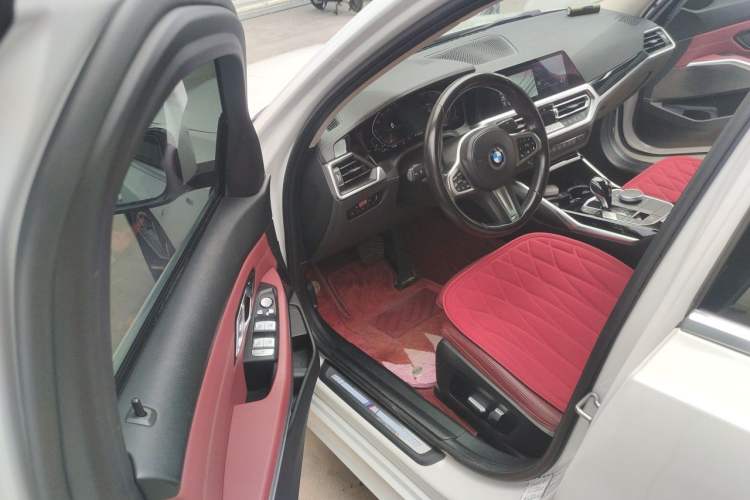 Used BMW 3 Series 2022 320Li M Sport Package Driver Seat