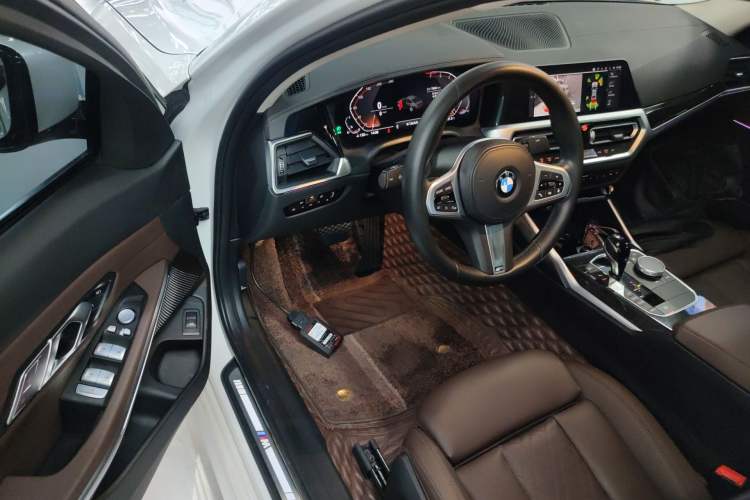 Used BMW 3 Series 2022 Updated 325Li M Sport Package Driver Seat
