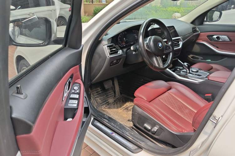 Used BMW 3 Series 2022 325Li M Sport Package Driver Seat