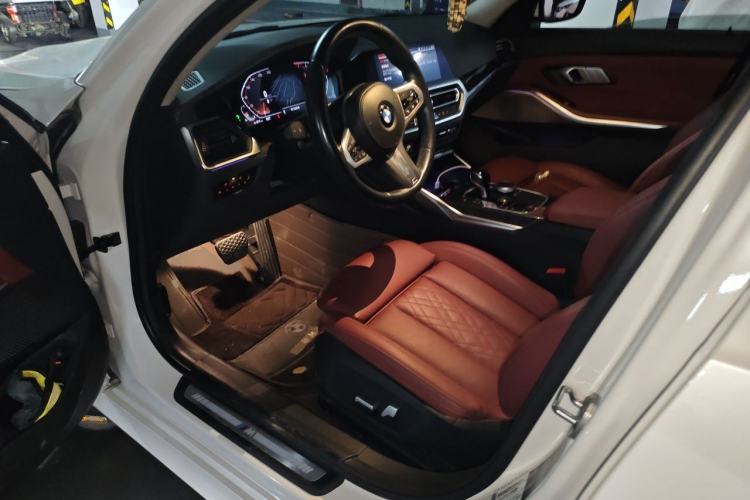 Used BMW 3 Series 2022 325Li M Sport Package Driver Seat