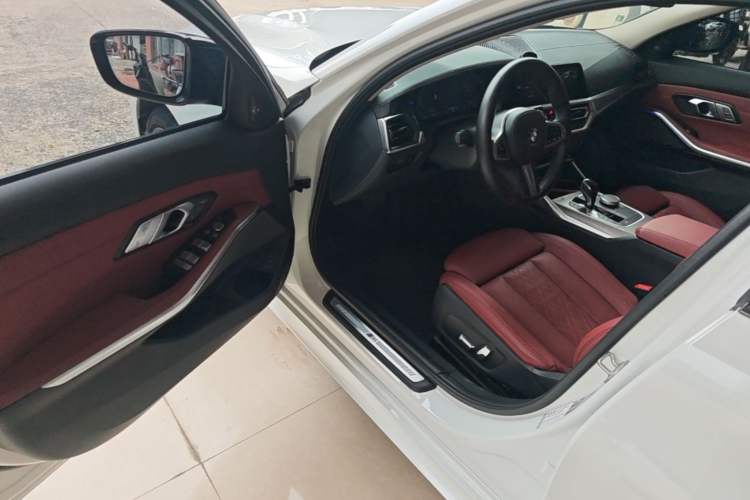 Used BMW 3 Series 2022 325Li M Sport Night Edition Package Driver Seat