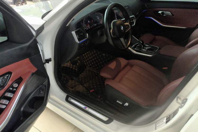 Used BMW 3 Series 2022 325Li M Sport Package Driver Seat