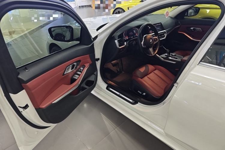 Used BMW 3 Series 2022 325i M Sport Package Driver Seat