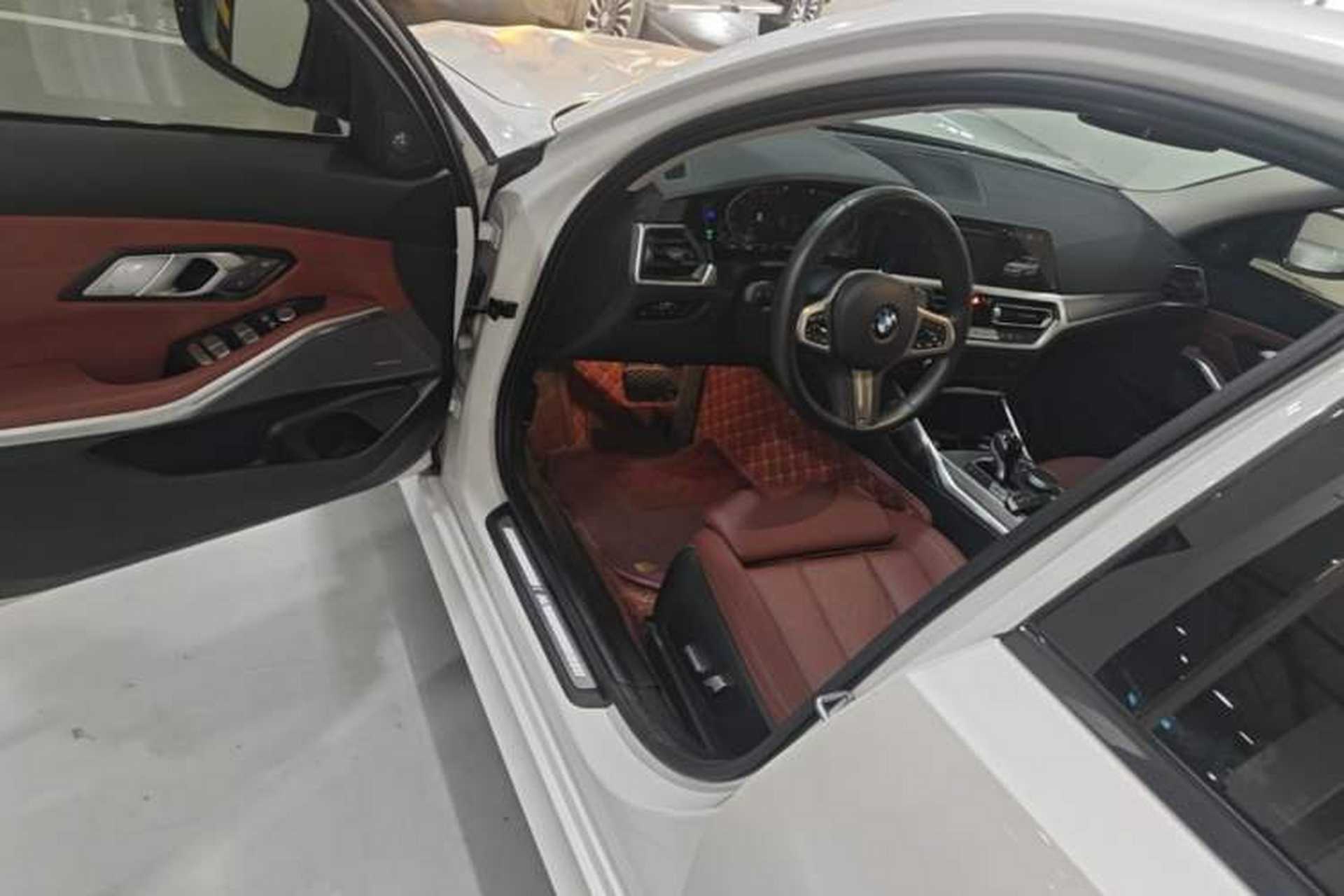 Used BMW 3 Series 2022 Revised 325i M Sport Night Edition Package Driver Seat