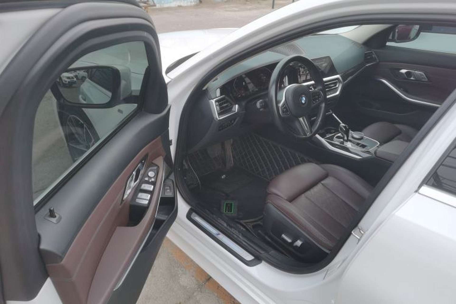 Used BMW 3 Series 2022 325Li M Sport Package Driver Seat