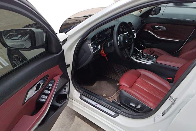 Used BMW 3 Series 2022 325Li M Sport Package Driver Seat
