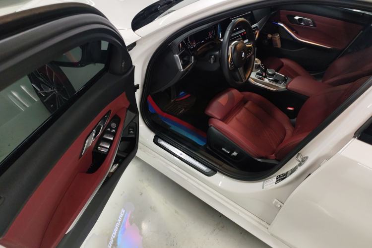 Used BMW 3 Series 2022 330Li xDrive M Sport Night Edition Package Driver Seat
