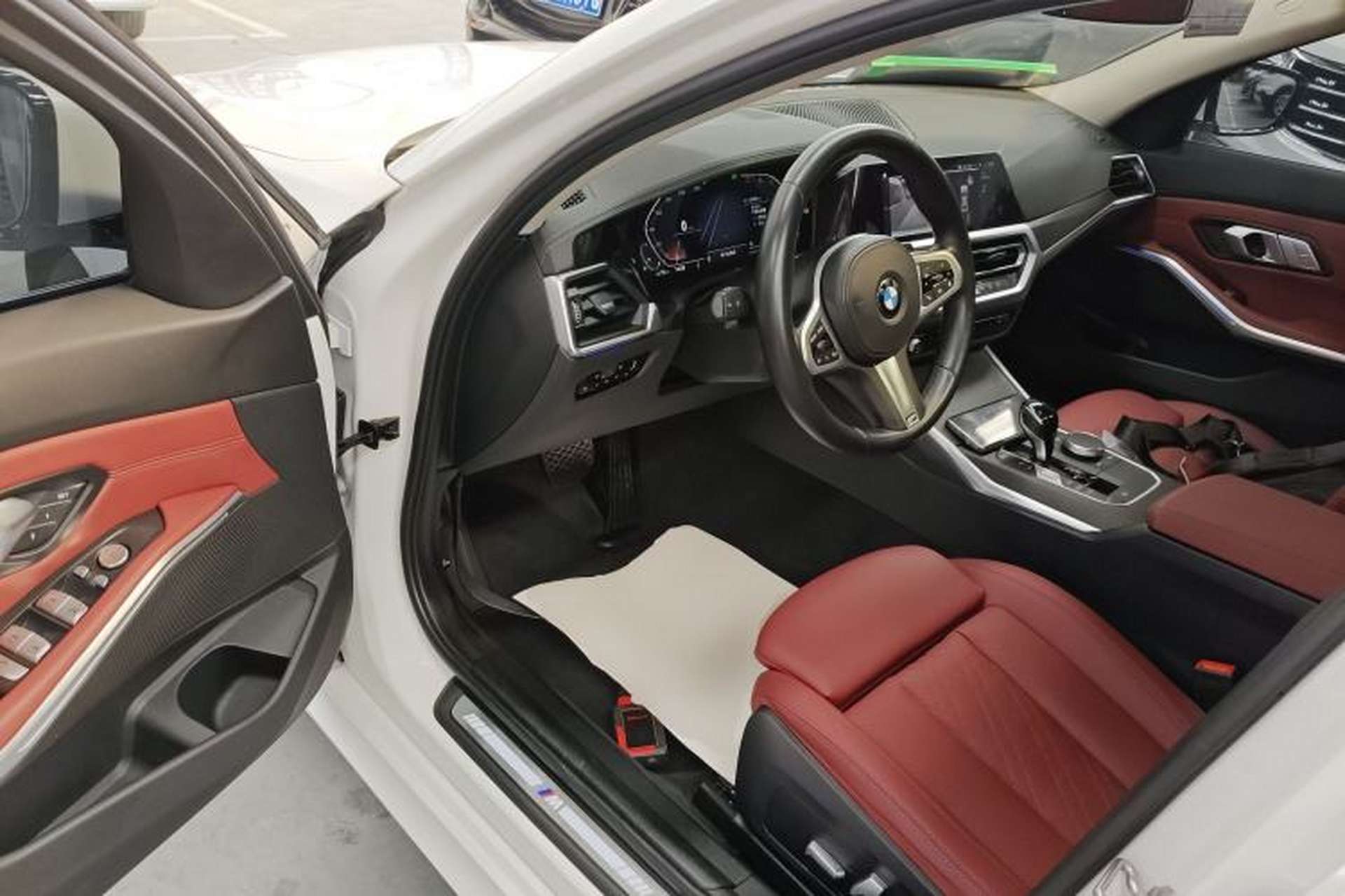 Used BMW 3 Series 2022 325i M Sport Package Driver Seat