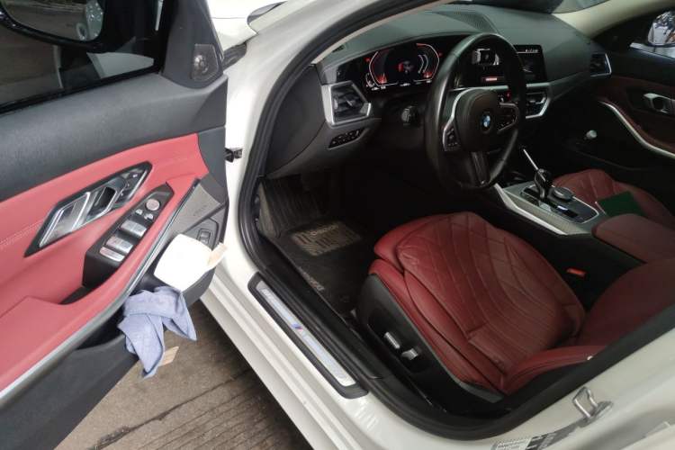 Used BMW 3 Series 2022 Restyled 325Li M Sport Night Edition Package Driver Seat