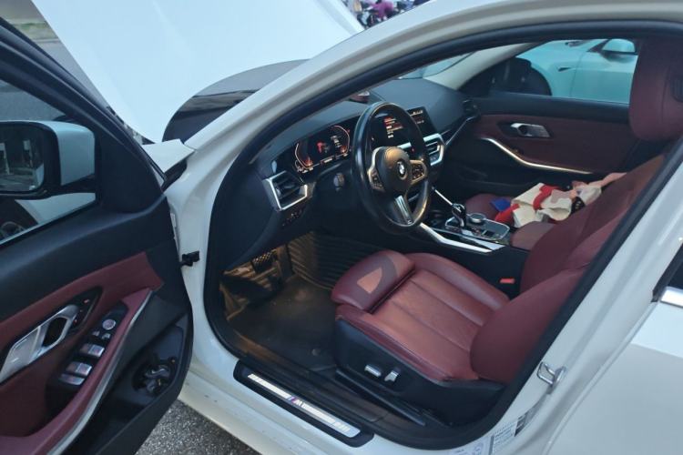 Used BMW 3 Series 2022 Restyled 320Li M Sport Package Driver Seat