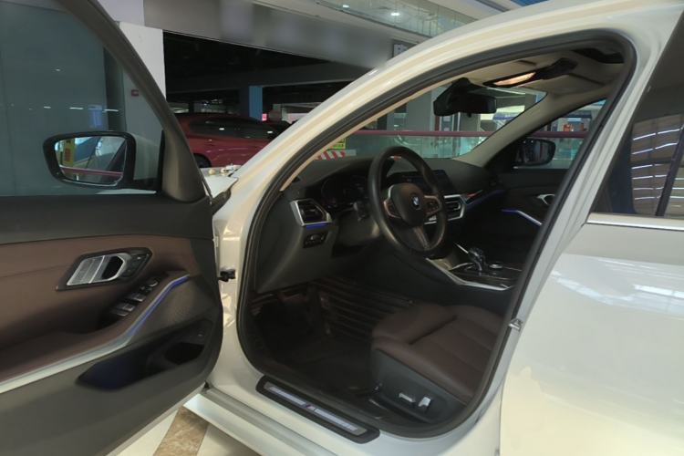Used BMW 3 Series 2022 325Li M Sport Package Driver Seat