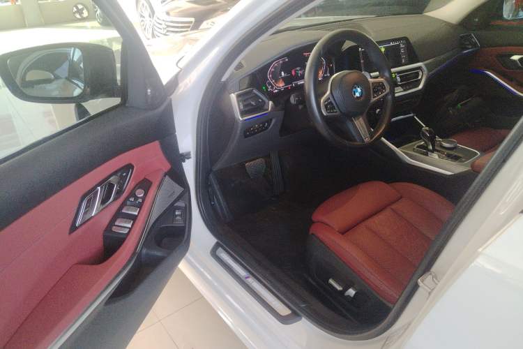 Used BMW 3 Series 2022 325Li M Sport Night Edition Package Driver Seat