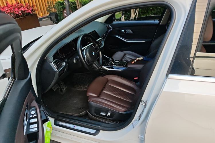 Used BMW 3 Series 2022 320Li M Sport Package Driver Seat