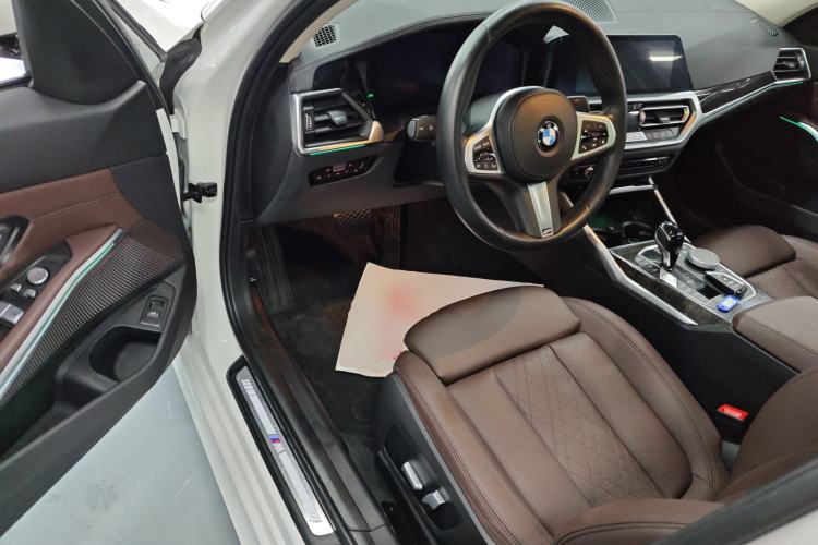 Used BMW 3 Series 2022 325Li M Sport Package Driver Seat