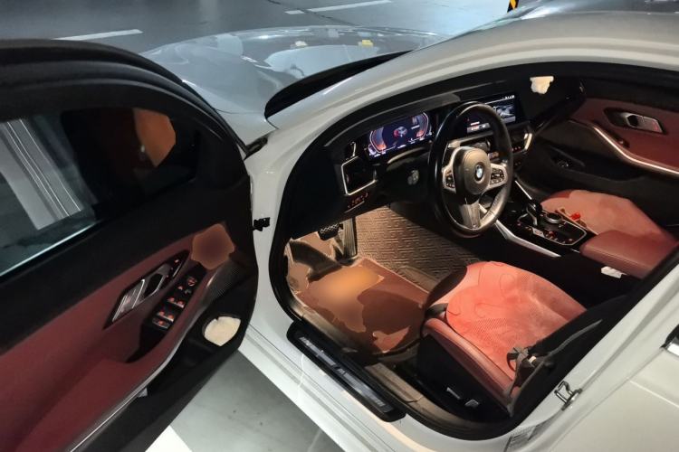 Used BMW 3 Series 2022 320Li M Sport Package Driver Seat