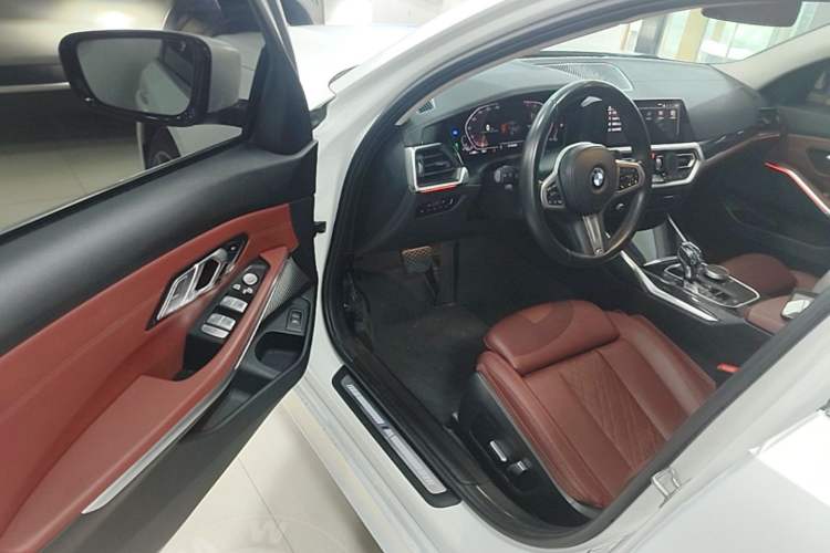 Used BMW 3 Series 2022 325Li M Sport Package Driver Seat
