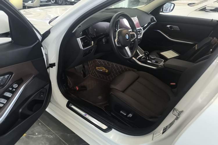 Used BMW 3 Series 2022 Updated 325Li M Sport Package Driver Seat