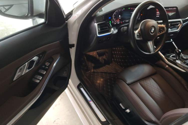 Used BMW 3 Series 2022 325Li M Sport Package Driver Seat
