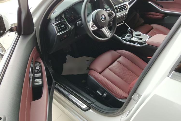 Used BMW 3 Series 2022 320Li M Sport Package Driver Seat