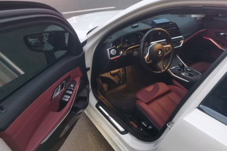 Used BMW 3 Series 2022 Updated 325i M Sport Package Driver Seat