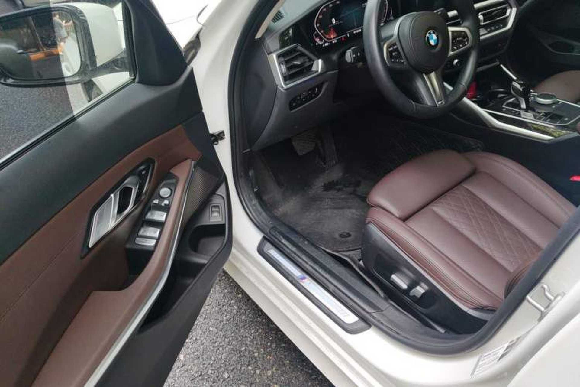 Used BMW 3 Series 2022 Updated 325Li M Sport Package Driver Seat
