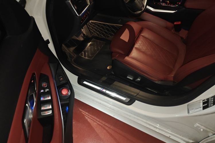 Used BMW 3 Series 2022 Updated 325Li M Sport Package Driver Seat