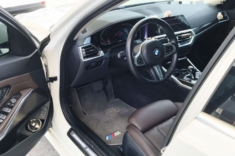Used BMW 3 Series 2022 325Li M Sport Package Driver Seat