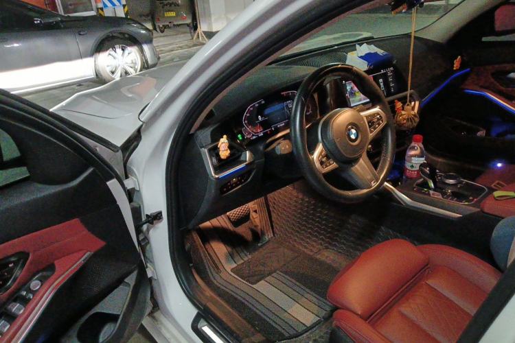 Used BMW 3 Series 2022 Updated 325i M Sport Package Driver Seat