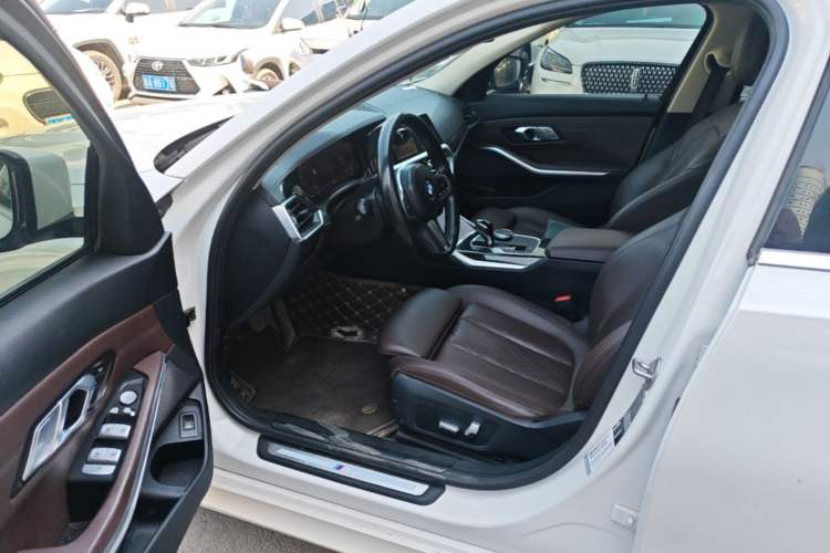 Used BMW 3 Series 2022 325Li M Sport Package Driver Seat