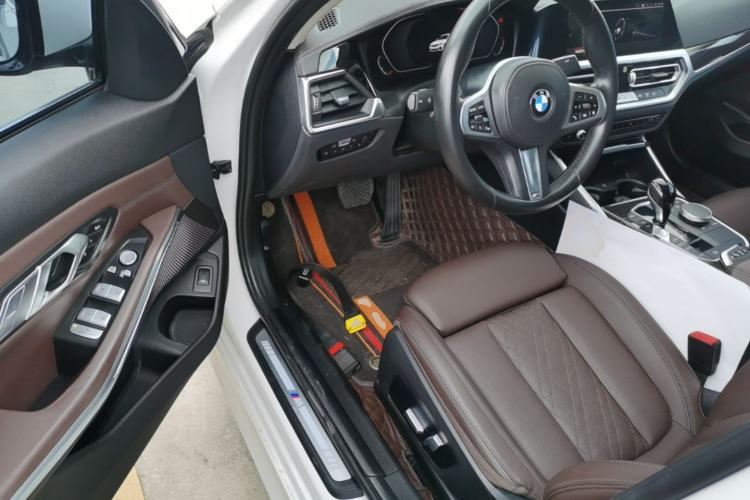 Used BMW 3 Series 2022 325Li M Sport Package Driver Seat