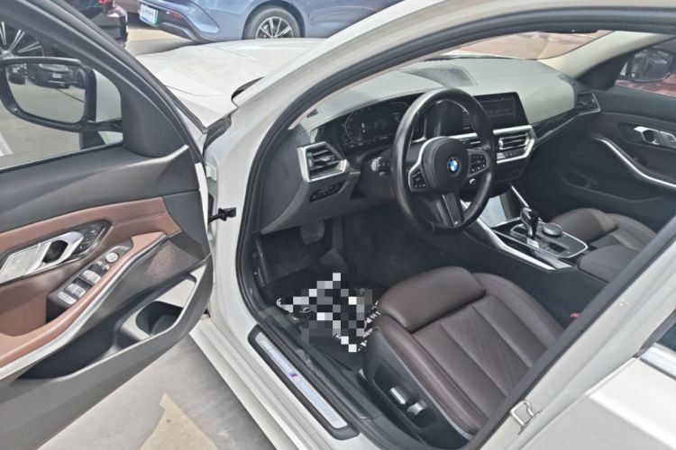 Used BMW 3 Series 2022 Restyled 320Li M Sport Package Driver Seat