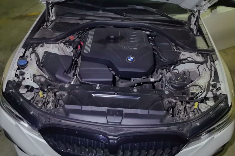 Used BMW 3 Series 2022 325Li M Sport Package Engine Bay