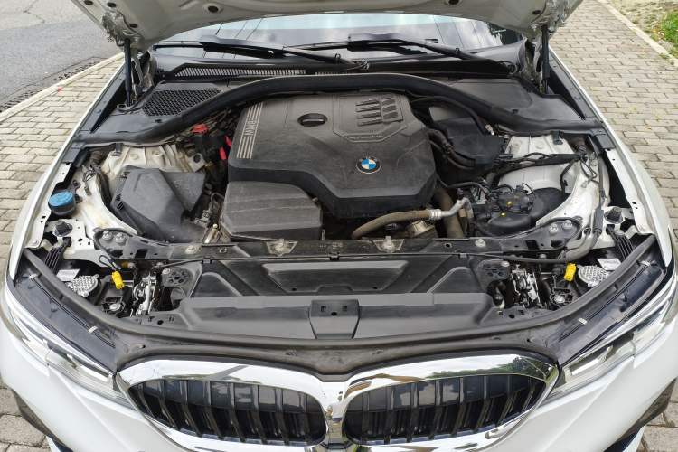Used BMW 3 Series 2022 320Li M Sport Package Engine Bay