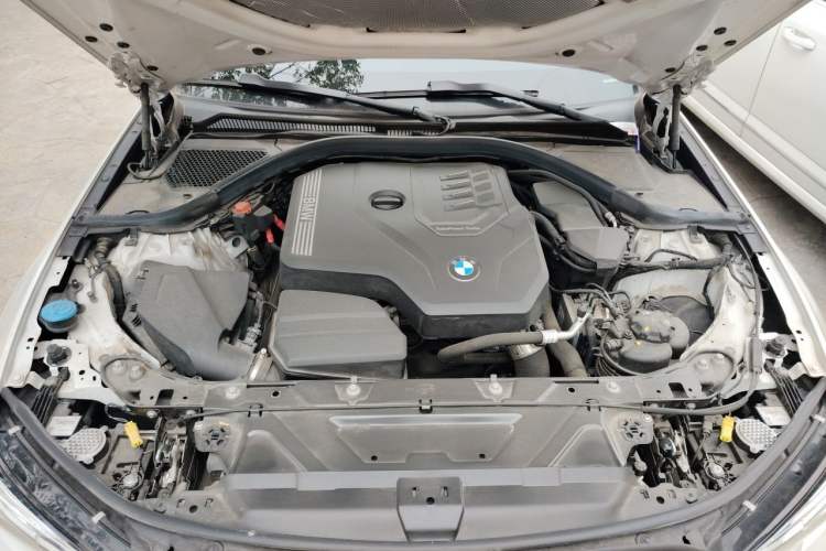 Used BMW 3 Series 2022 325Li M Sport Package Engine Bay