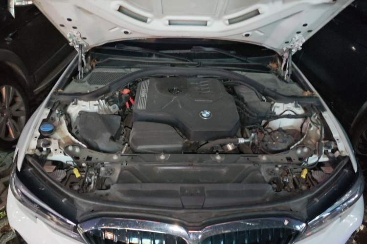 Used BMW 3 Series 2022 320Li M Sport Package Engine Bay