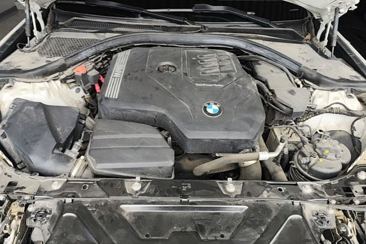 Used BMW 3 Series 2022 320i Sport Package Engine Bay
