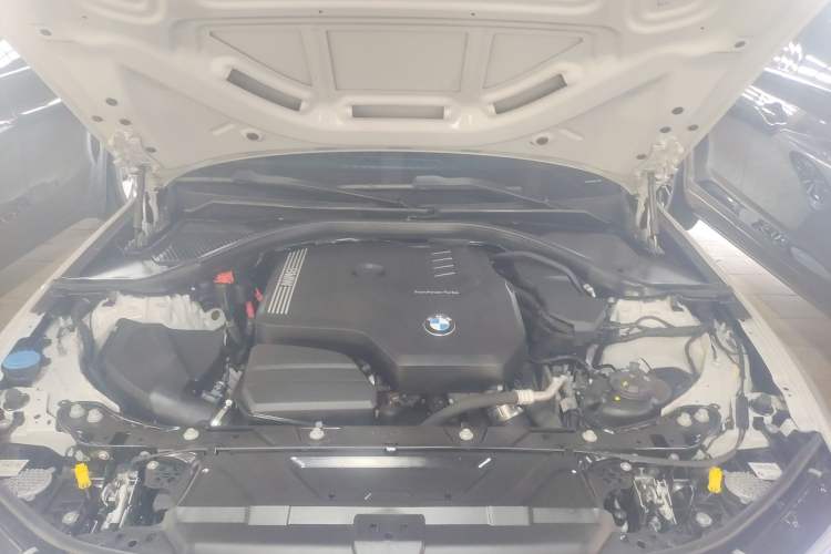 Used BMW 3 Series 2022 Updated 325Li M Sport Package Engine Bay