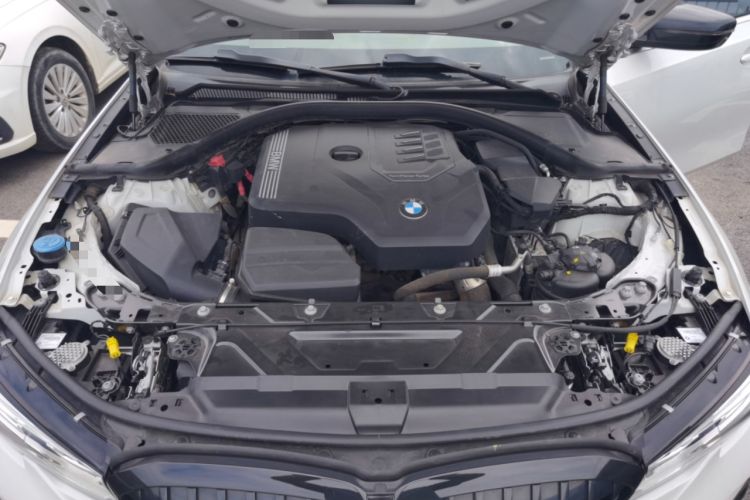 Used BMW 3 Series 2022 Updated 325i M Sport Package Engine Bay