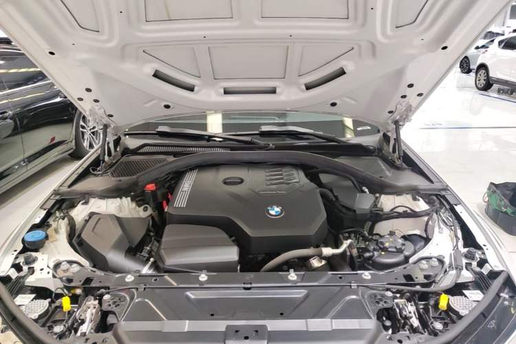 Used BMW 3 Series 2022 320Li M Sport Package Engine Bay