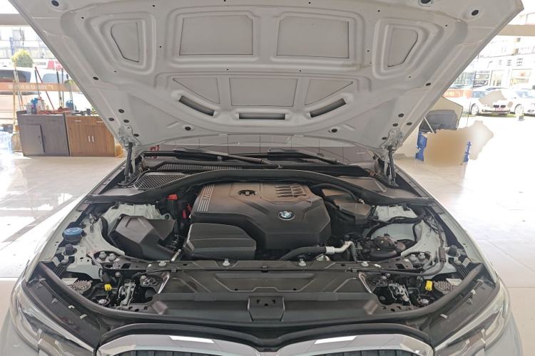 Used BMW 3 Series 2022 Restyled 320Li M Sport Package Engine Bay