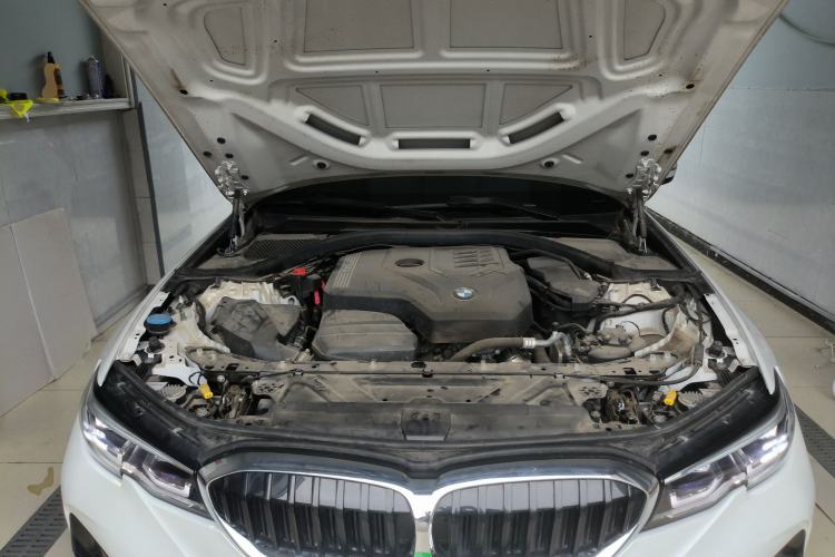 Used BMW 3 Series 2022 325Li M Sport Package Engine Bay