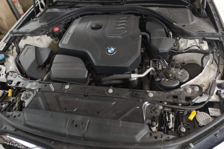 Used BMW 3 Series 2022 325Li M Sport Package Engine Bay