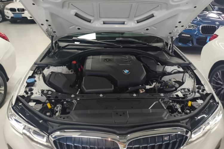 Used BMW 3 Series 2022 325Li M Sport Package Engine Bay