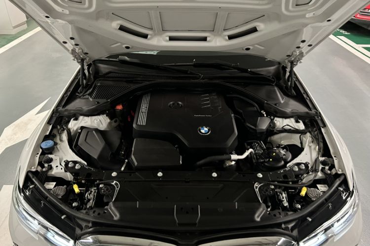 Used BMW 3 Series 2022 325Li M Sport Package Engine Bay